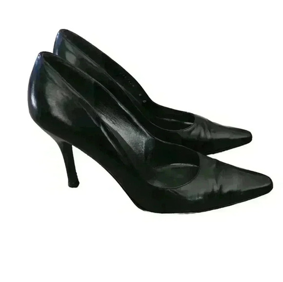 Stewart Weitzman Women's Black Leather Pointed Toe Pump 8 - Picture 2 of 13